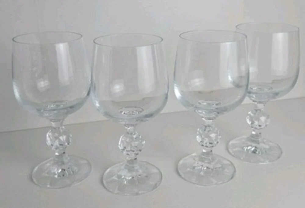 Bohemia Fine Crystal Wine Glasses Set of 4 Czech Cascade Water Goblets Ball Stem